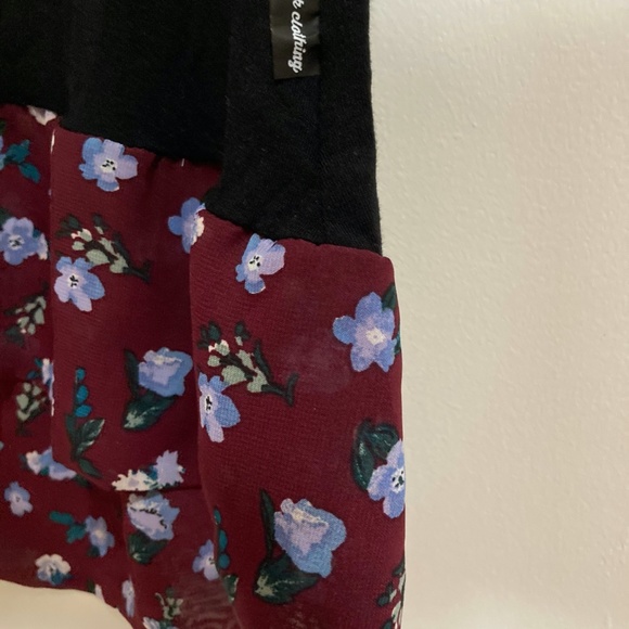 Handmade Long-Sleeve - Picture 2 of 2